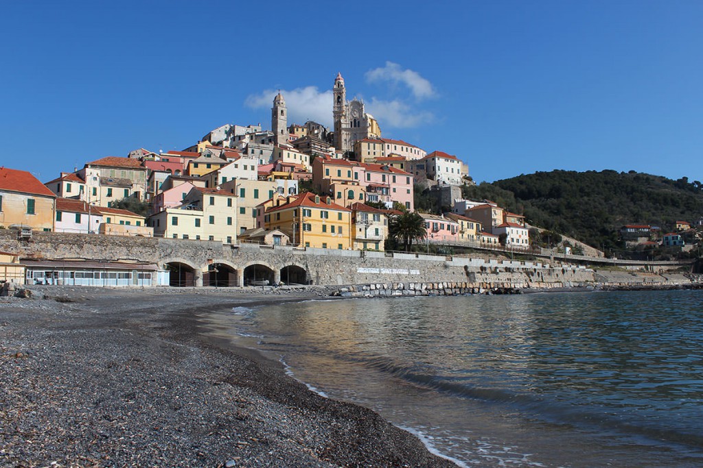 La spiaggia di Cervo a Imperia