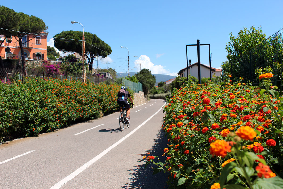 Scorci pista ciclabile sanremo