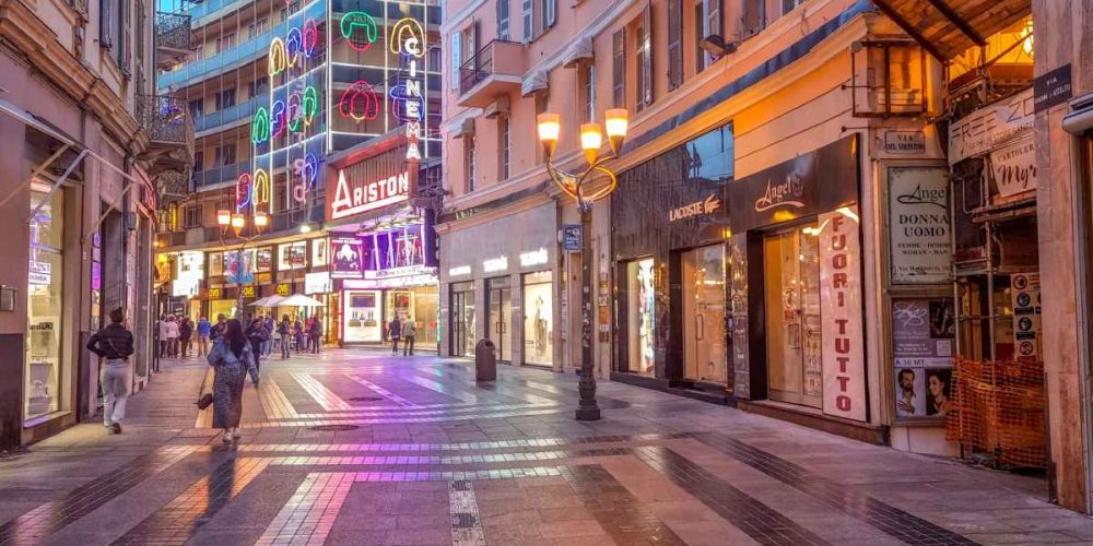 Eleganza e intrattenimento nella Riviera dei Fiori